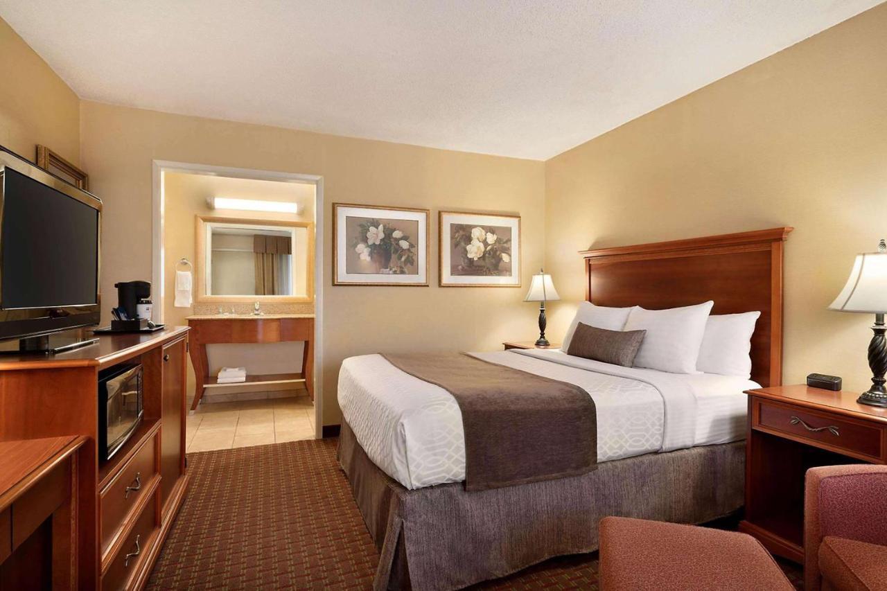 Days Inn By Wyndham Culpeper Exteriér fotografie